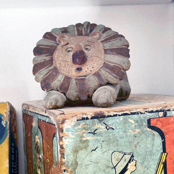 Ceramic-lion-bank